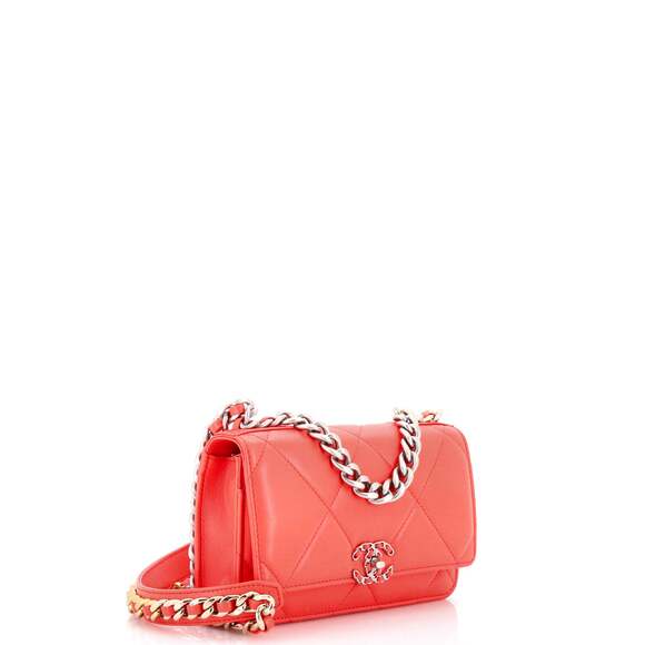 Chanel 19 Wallet On Chain Quilted #235133C38B - Picture 2 of 6